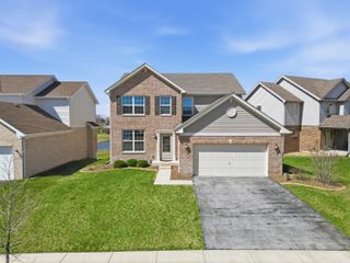 10322 Adler Cove, St. John, IN 46373