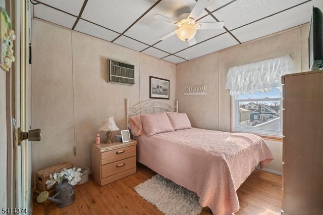 200 Page Ave, Lyndhurst Twp., NJ 07071