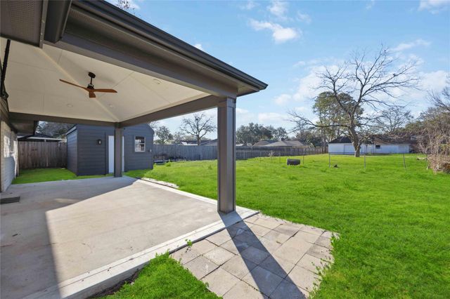 1502 Atlanta Street, Deer Park, TX 77536