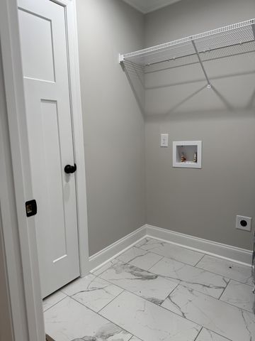 803 Manor Dr, Fayetteville, TN 37334