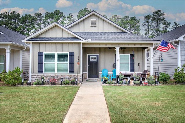 42 Courtyard Lane, Cartersville, GA 30120