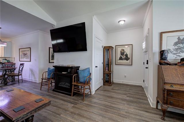 42 Courtyard Lane, Cartersville, GA 30120
