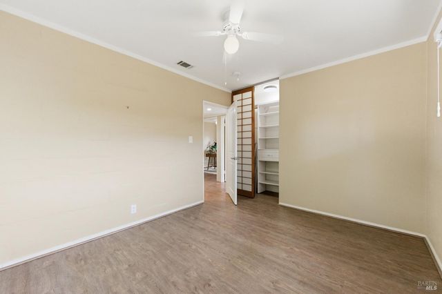 28 Glenwood Dr, Napa, CA 94559