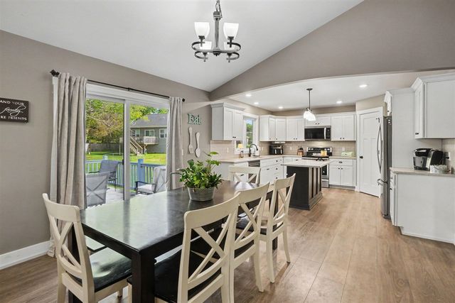 6587 Alward Drive, Hudsonville, MI 49426
