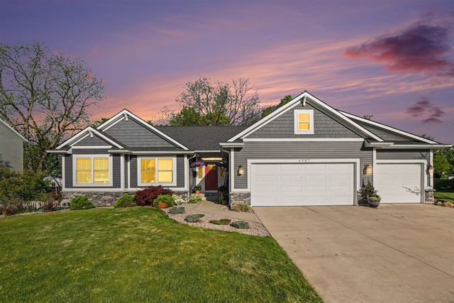 6587 Alward Drive, Hudsonville, MI 49426