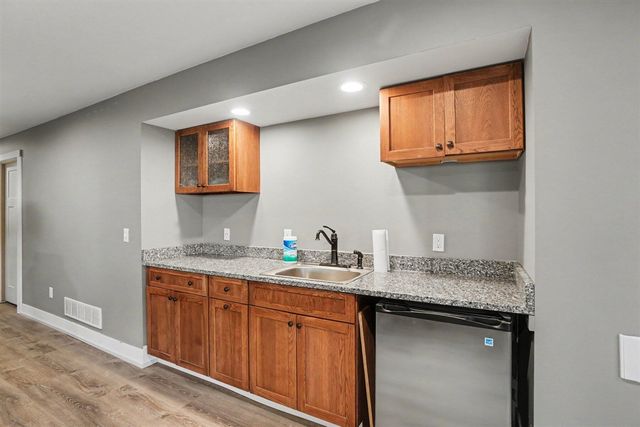 6587 Alward Drive, Hudsonville, MI 49426