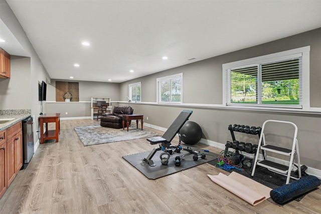6587 Alward Drive, Hudsonville, MI 49426