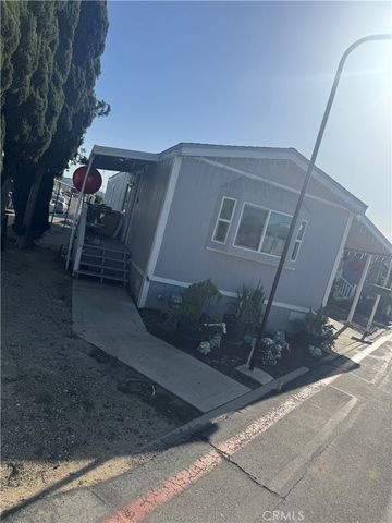 19850 E Arrow C2, Covina, CA 91724