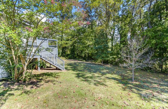 21 Oak Hill Drive, Asheville, NC 28806