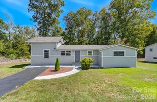 21 Oak Hill Drive, Asheville, NC 28806