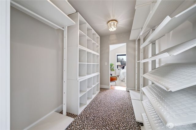 2419 7th Avenue W, Seattle, WA 98119