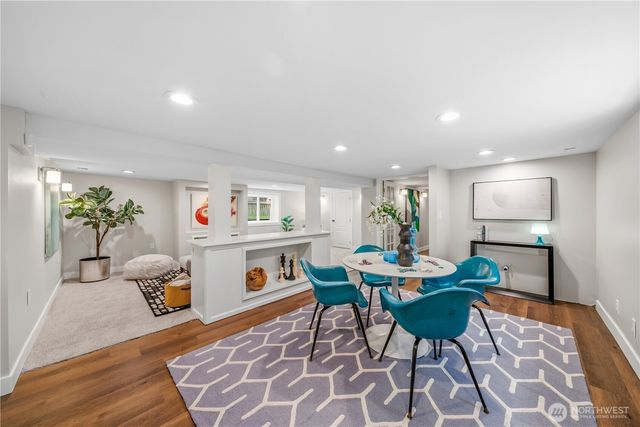 2419 7th Avenue W, Seattle, WA 98119