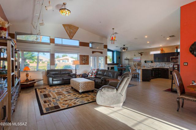 3398 S Abrego Drive, Green Valley, AZ 85614