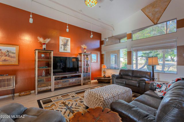 3398 S Abrego Drive, Green Valley, AZ 85614