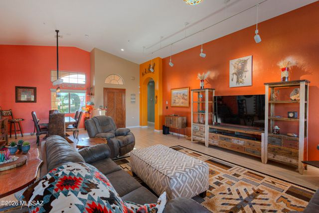 3398 S Abrego Drive, Green Valley, AZ 85614