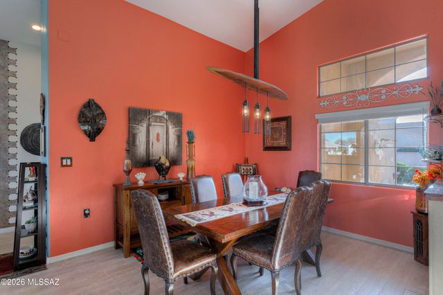 3398 S Abrego Drive, Green Valley, AZ 85614