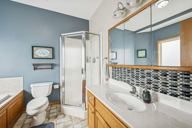 816 Abbey Road, Northfield, MN 55057