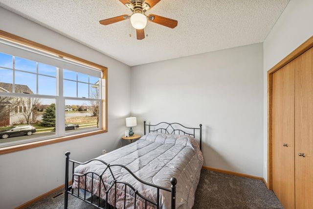 816 Abbey Road, Northfield, MN 55057