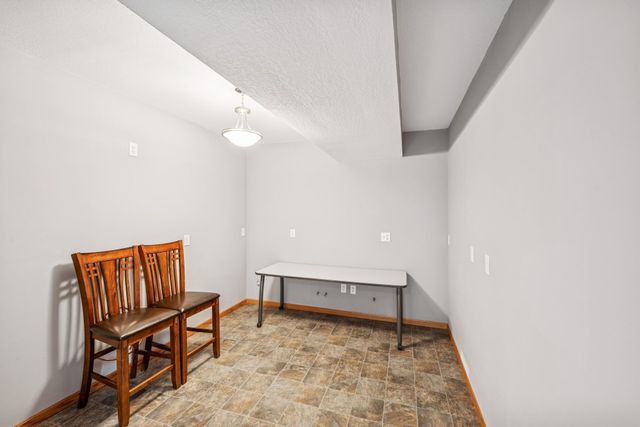 816 Abbey Road, Northfield, MN 55057