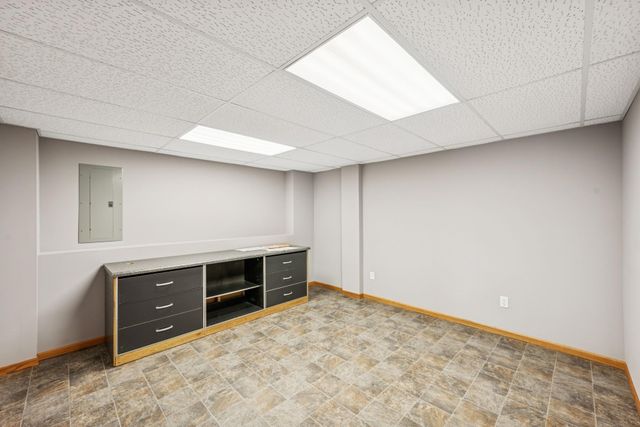 816 Abbey Road, Northfield, MN 55057