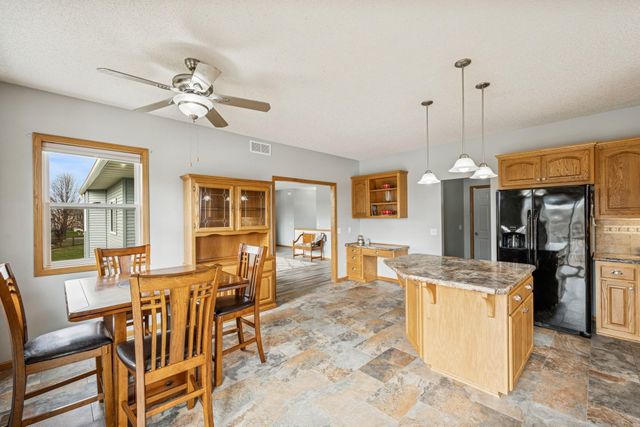 816 Abbey Road, Northfield, MN 55057