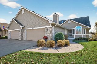 2831 Wilds Lane NW, Prior Lake, MN 55372