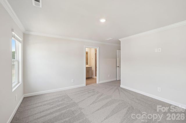 9021 Foggy Brook Loop, Charlotte, NC 28216