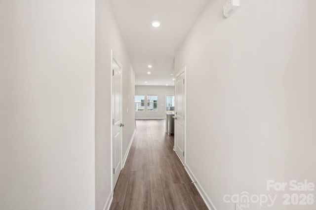 9021 Foggy Brook Loop, Charlotte, NC 28216