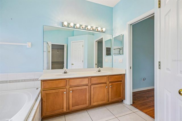 915 MOONLUSTER DRIVE, Casselberry, FL 32707