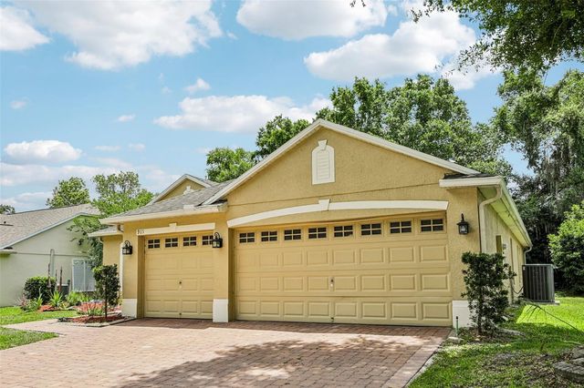 915 MOONLUSTER DRIVE, Casselberry, FL 32707