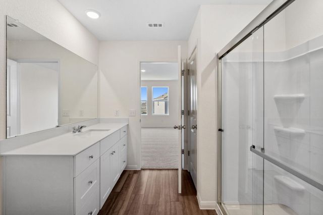 513 Thistle LN, Kyle, TX 78656