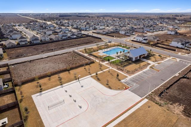 513 Thistle LN, Kyle, TX 78656