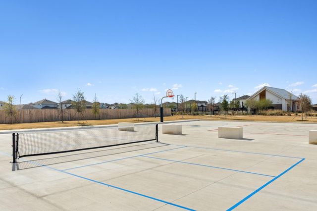 513 Thistle LN, Kyle, TX 78656