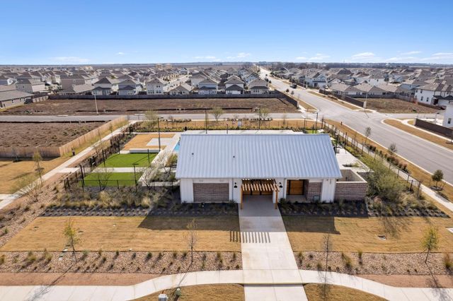 513 Thistle LN, Kyle, TX 78656