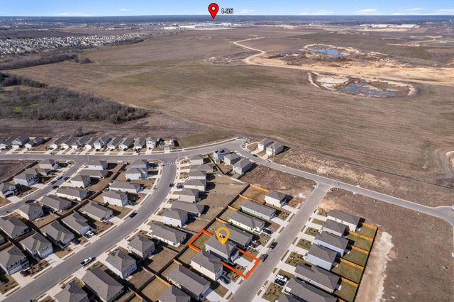 513 Thistle LN, Kyle, TX 78656