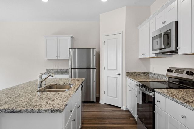 513 Thistle LN, Kyle, TX 78656