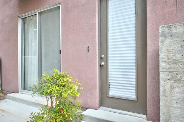 861 Silver Avenue SW, Albuquerque, NM 87102