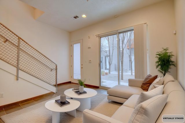 861 Silver Avenue SW, Albuquerque, NM 87102