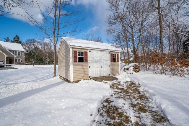 5 Thistle Lane, Hooksett, NH 03106