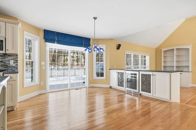 5 Thistle Lane, Hooksett, NH 03106