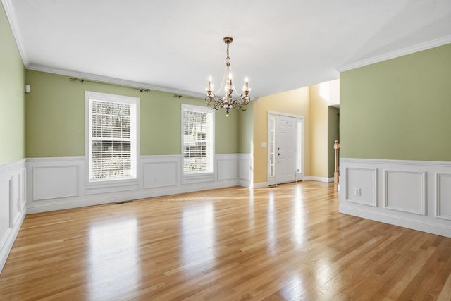 5 Thistle Lane, Hooksett, NH 03106