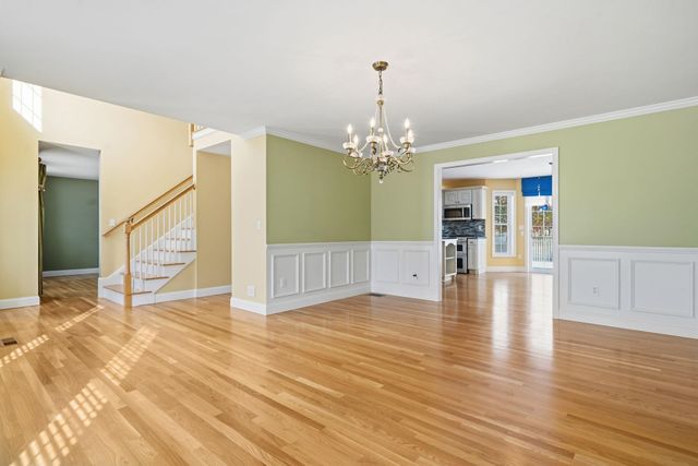 5 Thistle Lane, Hooksett, NH 03106