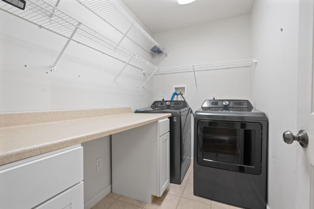 5 Thistle Lane, Hooksett, NH 03106