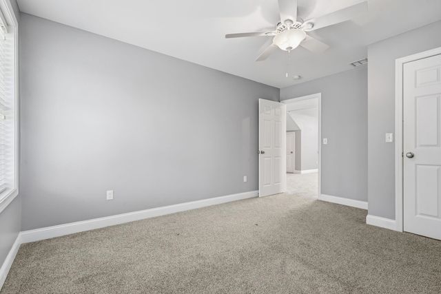 5 Thistle Lane, Hooksett, NH 03106