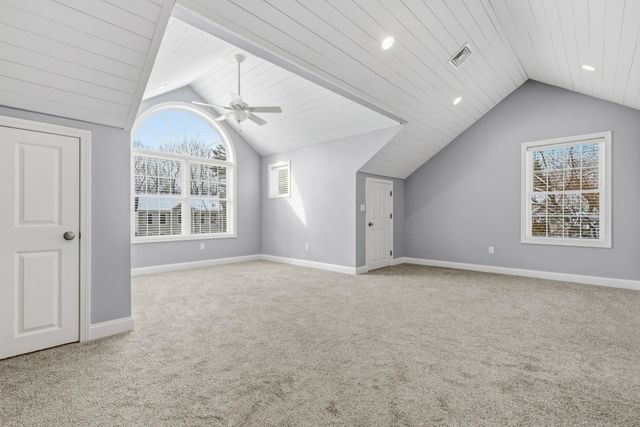 5 Thistle Lane, Hooksett, NH 03106