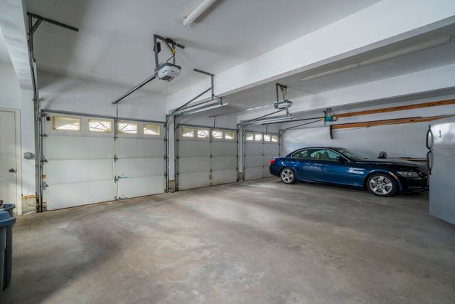 5 Thistle Lane, Hooksett, NH 03106