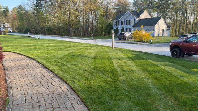 5 Thistle Lane, Hooksett, NH 03106