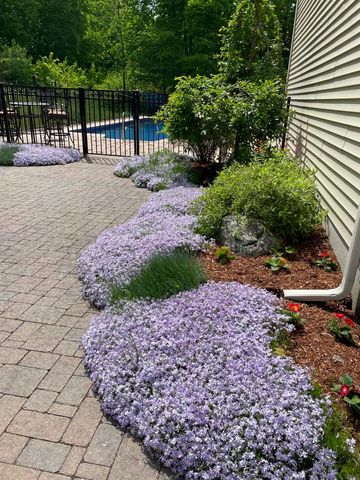 5 Thistle Lane, Hooksett, NH 03106