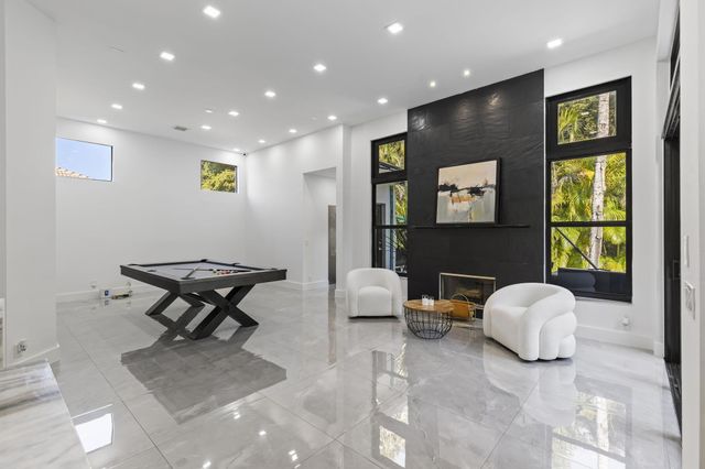 4265 SW 185th Avenue, Miramar, FL 33029