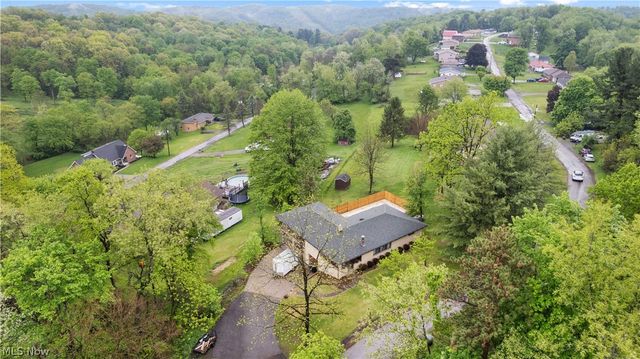 107 Laurel Drive, Weirton, WV 26062